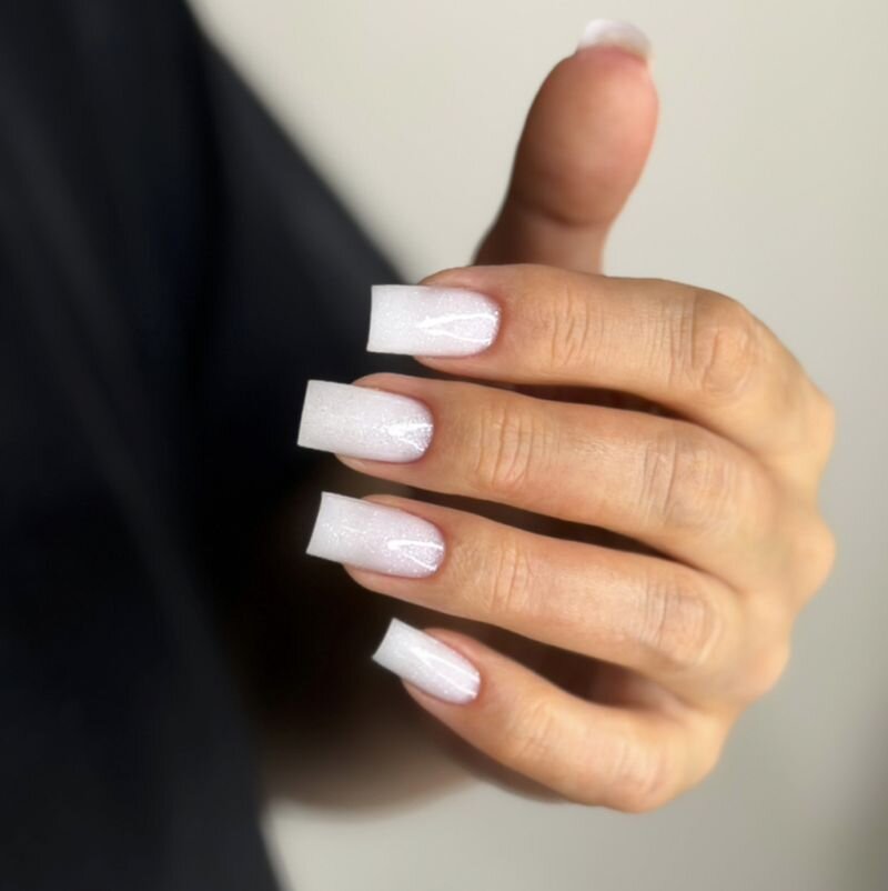 Низкий пучок с декоративной заколкой, укладка Краснодар